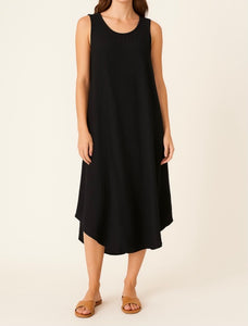 Black Sleeveless Dress