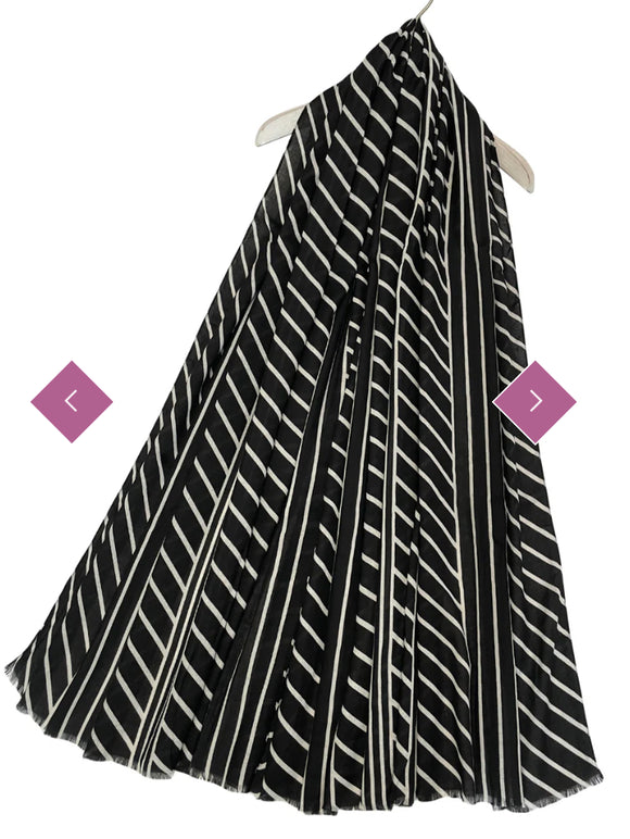 Scarf Black Diagonal Stripe Frayed Scarf