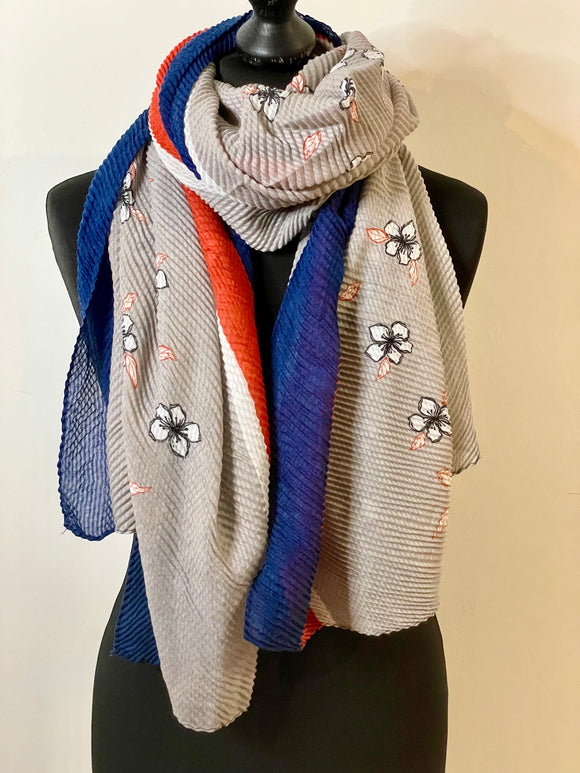 Scarf Scattered Daisy Floral Crinkle Pleat